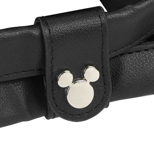 Picture of Disney Mickey Mouse 5 pc Travel & Luggage Set