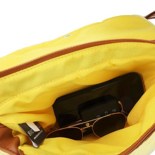 Picture of Disney Winnie The Pooh Plush Crossbody